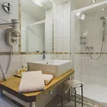Montfort Otel Sankt Anton am Arlberg