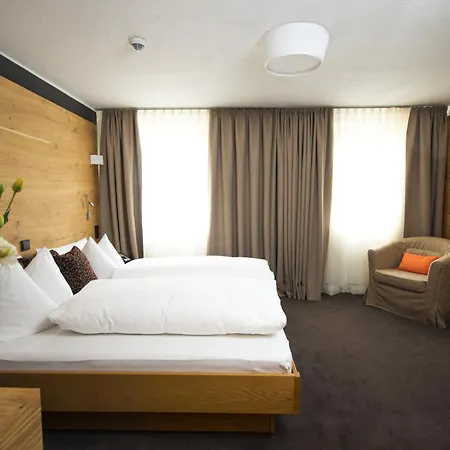 Montfort Sankt Anton am Arlberg