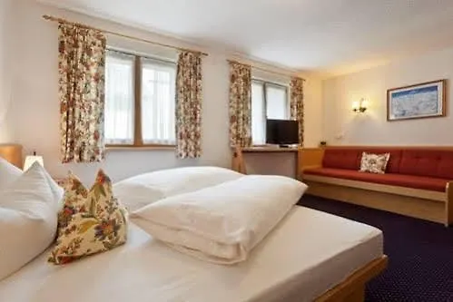 Montfort Sankt Anton am Arlberg