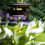 Hotel Montfort 3*