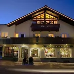 Montfort Hotel